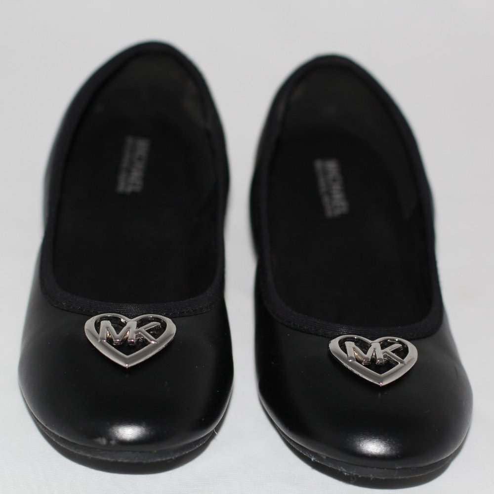 Cute Black Leather Michael Kors Slip-ons for Girls